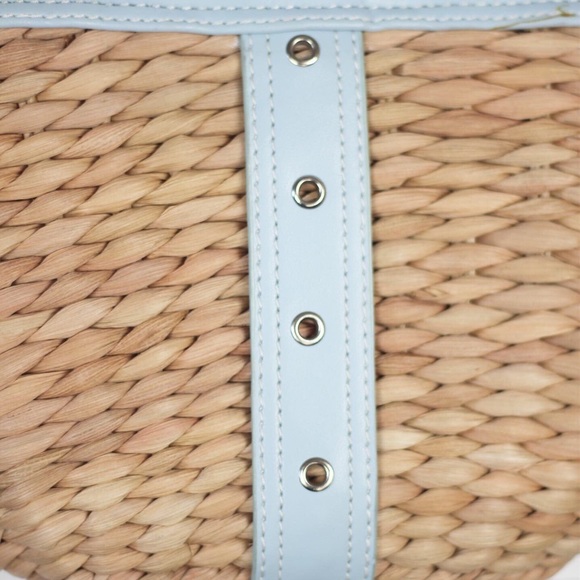 Maggie B straw purse with gingham lining - Picture 4 of 6